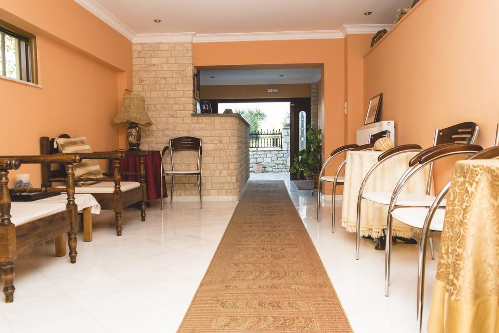 Sofia Apartment Gythio Phòng bức ảnh
